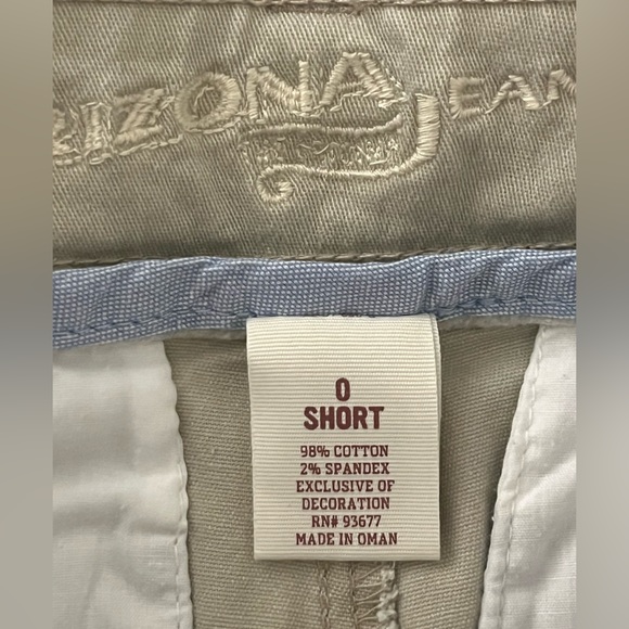 Arizona Jeans Khaki/Tan Stretch Pants, Like New - SZ O Short - Picture 4 of 4
